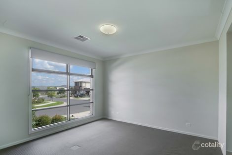 Property photo of 11 Loudon Crescent Cobbitty NSW 2570