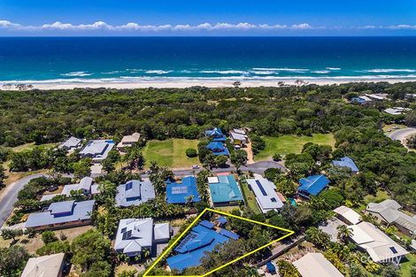 Property photo of 5 Dugun Court Ocean Shores NSW 2483