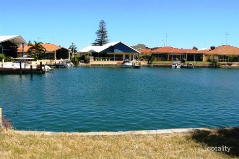 Property photo of 34 Rialto Place Halls Head WA 6210