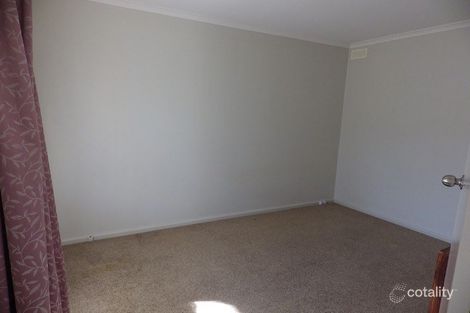 Property photo of 1 Kimbarra Court Ararat VIC 3377
