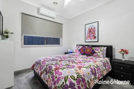 Property photo of 34 Parklink Drive Cranbourne East VIC 3977