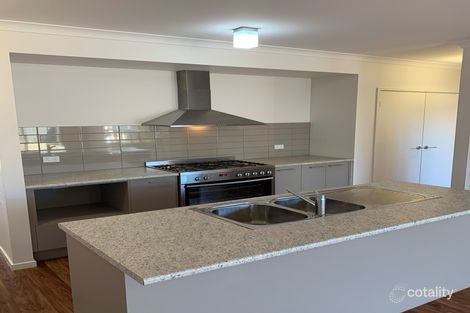 Property photo of 8 Pound Street Craigieburn VIC 3064