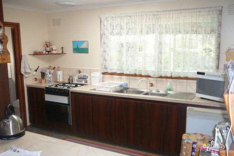 Property photo of 23 Banksia Crescent Hoppers Crossing VIC 3029