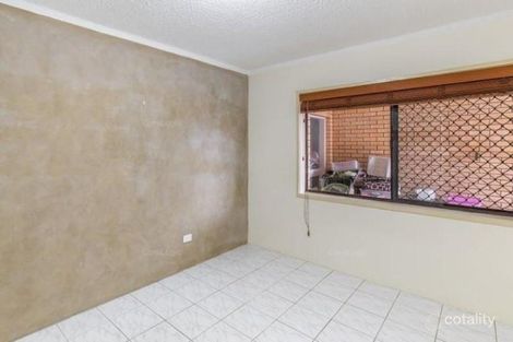 Property photo of 2/28 Sunrise Boulevard Surfers Paradise QLD 4217