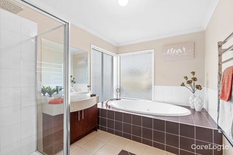 Property photo of 19 Dorcas Lane Taylors Hill VIC 3037