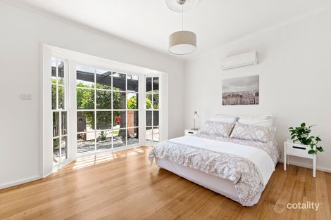 Property photo of 4 Fleetwood Crescent Frankston South VIC 3199