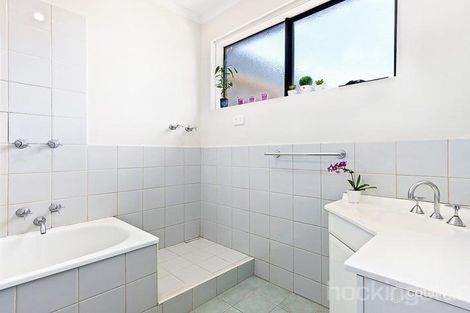 Property photo of 9/24 Holloway Street Ormond VIC 3204