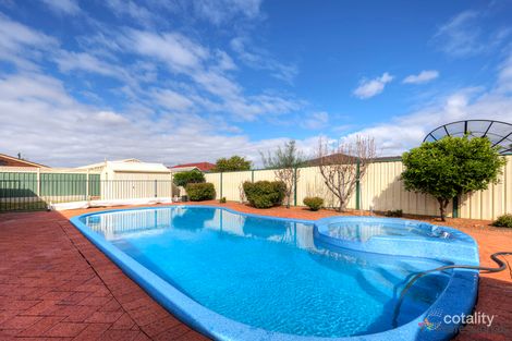 Property photo of 8 Ursinia Place High Wycombe WA 6057