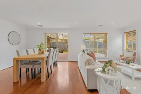 Property photo of 9 Brumby Street Harrison ACT 2914