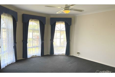 Property photo of 17 Honeysuckle Place Hoppers Crossing VIC 3029