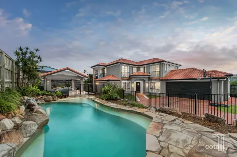 Property photo of 7 Bells Place Carindale QLD 4152