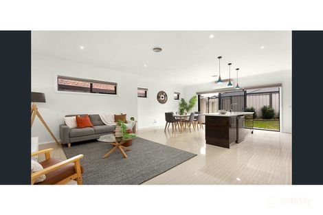 Property photo of 2/14 Lex Grove Oak Park VIC 3046