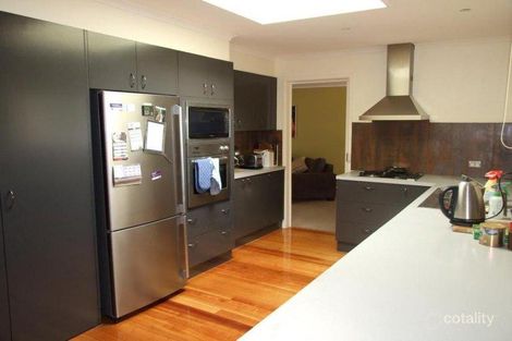 Property photo of 15 Lucerne Road Ferntree Gully VIC 3156