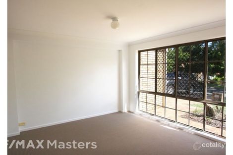 Property photo of 18 Orchard Place Eight Mile Plains QLD 4113