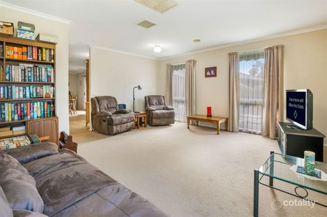 Property photo of 7 Franciscan Avenue Frankston VIC 3199