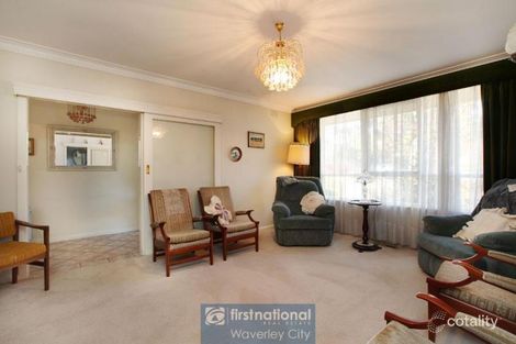 Property photo of 1 Katandra Court Mount Waverley VIC 3149