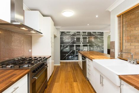 Property photo of 260 Discovery Drive Helensvale QLD 4212