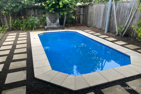 8b Vetiver St, Trinity Park, QLD 4879