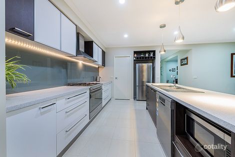 Property photo of 7 Merrowland Avenue Cranbourne North VIC 3977