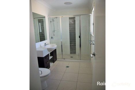 Property photo of 2/30 Halifax Place Rural View QLD 4740