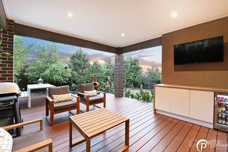 Property photo of 21 Clendon Street Berwick VIC 3806
