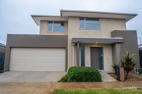 51 Artfield St, Cranbourne East, VIC 3977
