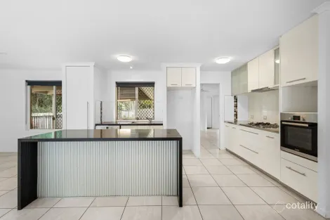 47 Golf Course Dr, Tewantin, QLD 4565