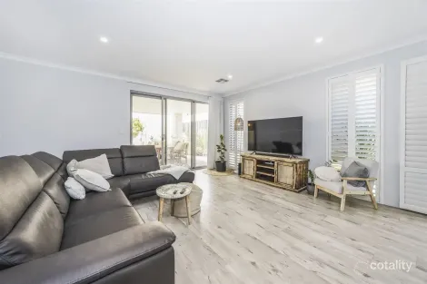 Property photo of 15 Shallcross Street Yangebup WA 6164