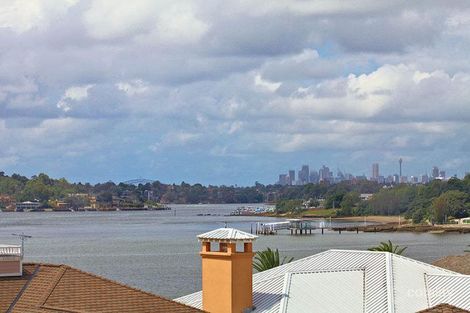 Property photo of 410/28 Peninsula Drive Breakfast Point NSW 2137