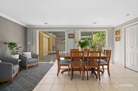Property photo of 10 Nickson Close Bayswater North VIC 3153