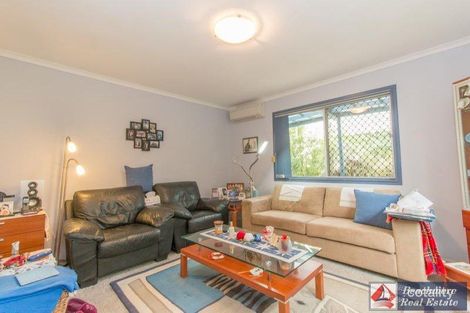 Property photo of 15 Elizabeth Street Beachmere QLD 4510