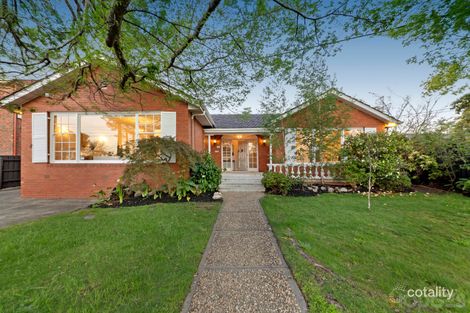 Property photo of 18 Cratloe Road Mount Waverley VIC 3149