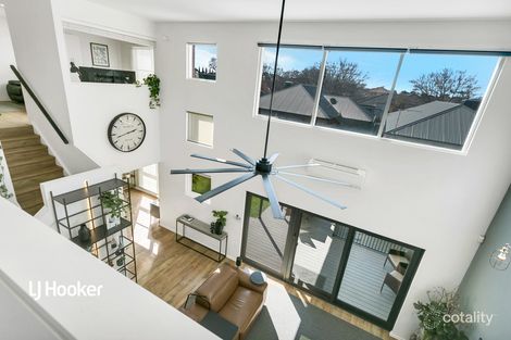 Property photo of 8 Market Lane Mawson Lakes SA 5095