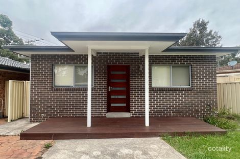 24 Crozier St, Eagle Vale, NSW 2558