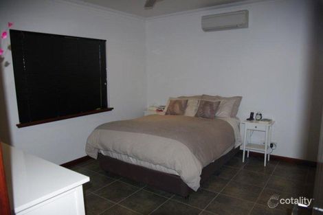 Property photo of 25 Walkington Circle Millars Well WA 6714