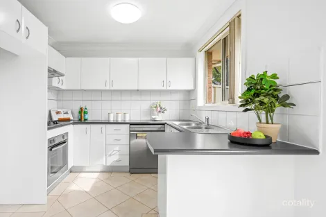 Property photo of 2/21-23 Fullagar Road Wentworthville NSW 2145