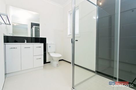 Property photo of 2/17 Manor Street Werribee VIC 3030