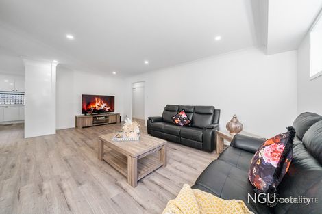 Property photo of 36 John Storey Court Park Ridge QLD 4125