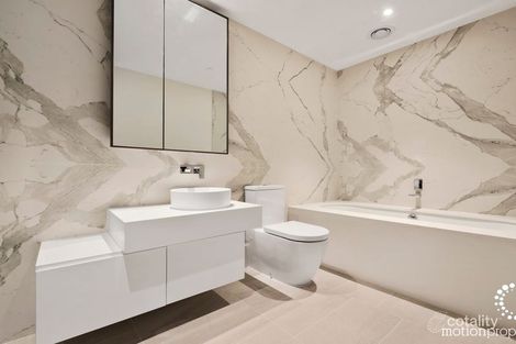 Property photo of 802/77 Queens Road Melbourne VIC 3004