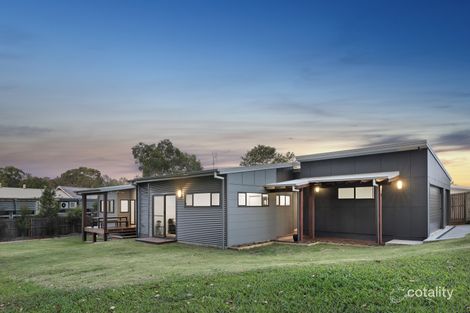Property photo of 2 Player Parade Ocean Shores NSW 2483