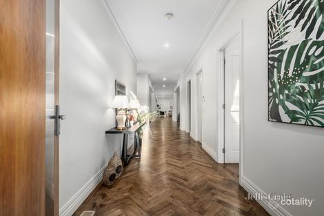 Property photo of 36 Victoria Crescent Mont Albert VIC 3127