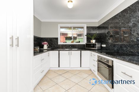 Property photo of 17 Spumante Close Eschol Park NSW 2558