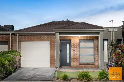 Property photo of 1/4 Starflower Way Truganina VIC 3029