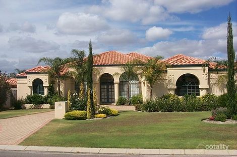 90 Waterford Ave, Waterford, WA 6152