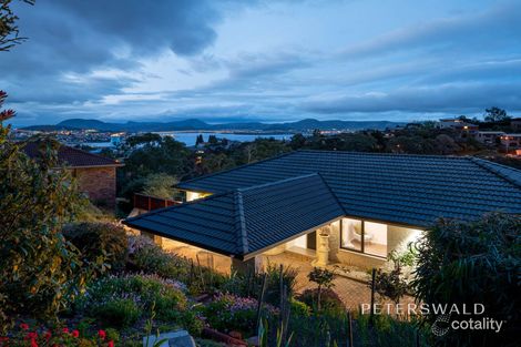 Property photo of 7 Sunvale Avenue Sandy Bay TAS 7005