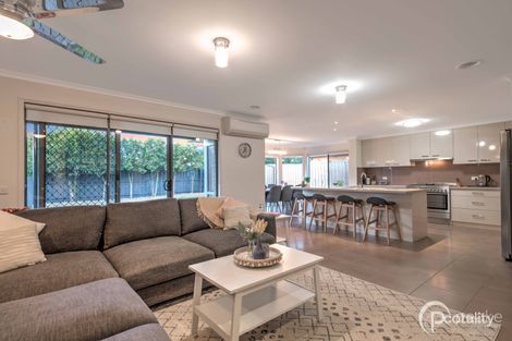Property photo of 20 Bounty Way Berwick VIC 3806