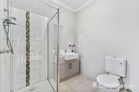 Property photo of 5 Mayfield Avenue Truganina VIC 3029