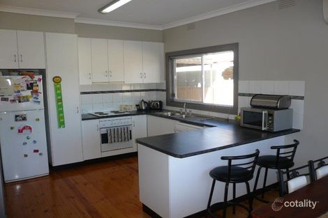 Property photo of 14 Houston Street Horsham VIC 3400