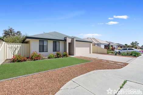 Property photo of 98 Fennell Crescent Wattle Grove WA 6107