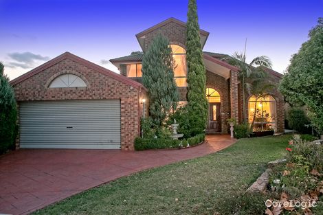49 Barnsley Dr, Endeavour Hills, VIC 3802